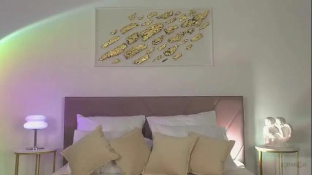 Image 3 of violetta_finch Stream on Chaturbate on 26 days ago