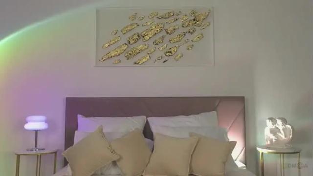 Image 7 of violetta_finch Stream on Chaturbate on 26 days ago