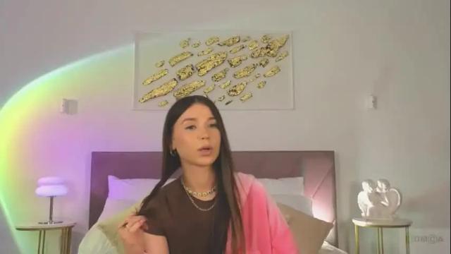Image 12 of violetta_finch Stream on Chaturbate on 13 days ago