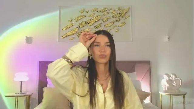 Image 4 of violetta_finch Stream on Chaturbate on 1 month ago