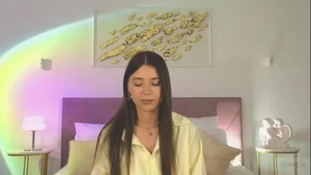 Image 7 of violetta_finch Stream on Chaturbate on 1 month ago
