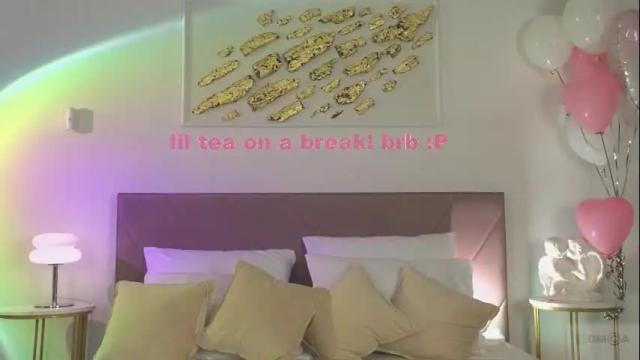 Image 11 of violetta_finch Stream on Chaturbate on 1 month ago