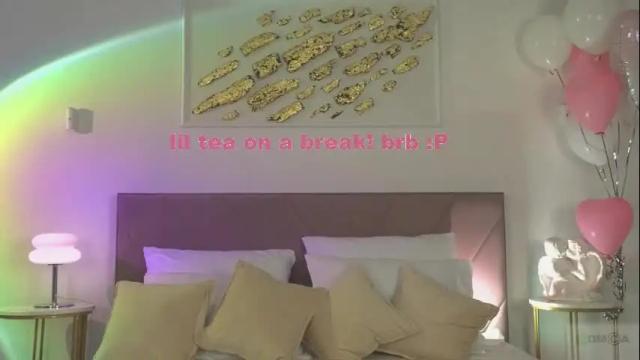 Image 12 of violetta_finch Stream on Chaturbate on 1 month ago