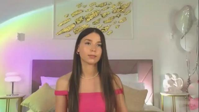 Image 3 of violetta_finch Stream on Chaturbate on 1 month ago