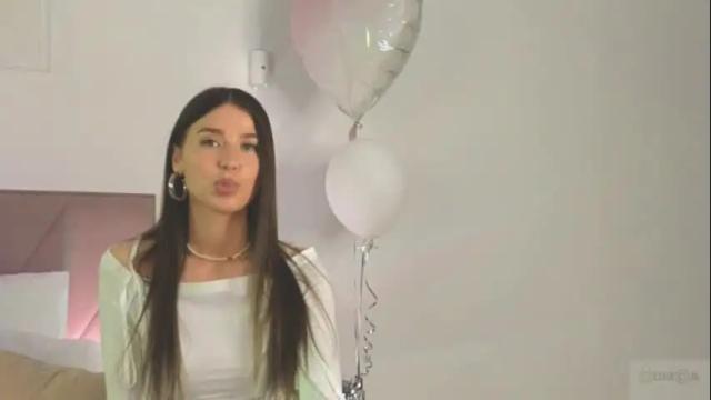 Image 7 of violetta_finch Stream on Chaturbate on 1 month ago
