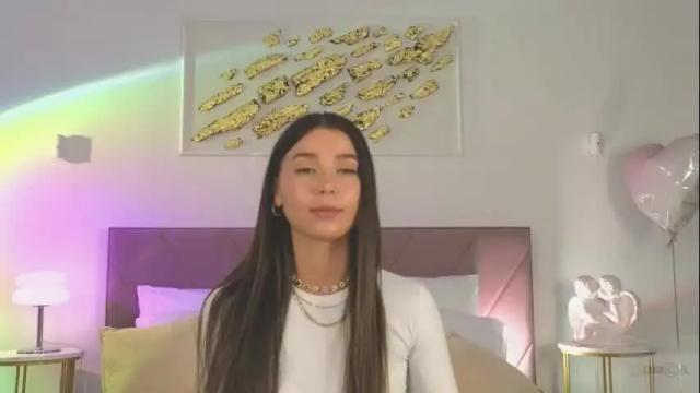 Image 11 of violetta_finch Stream on Chaturbate on 29 days ago