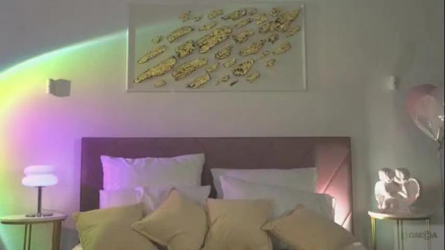 Image 3 of violetta_finch Stream on Chaturbate on 28 days ago