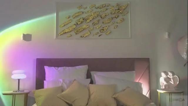 Image 4 of violetta_finch Stream on Chaturbate on 28 days ago