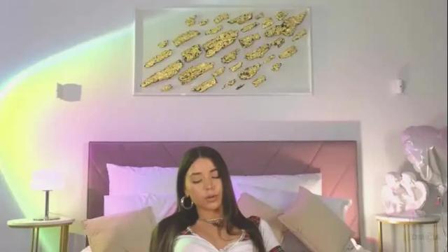 Image 11 of violetta_finch Stream on Chaturbate on 11 days ago