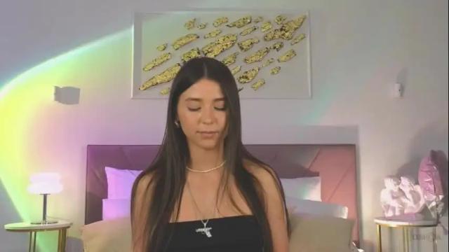 Image 12 of violetta_finch Stream on Chaturbate on 10 days ago