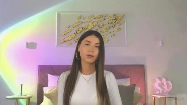 Image 2 of violetta_finch Stream on Chaturbate on 2 months ago