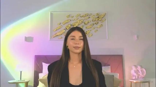 Image 11 of violetta_finch Stream on Chaturbate on 1 month ago