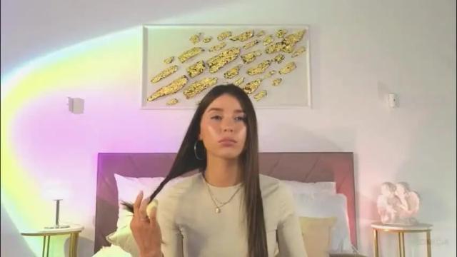Image 11 of violetta_finch Stream on Chaturbate on 1 month ago