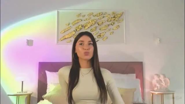 Image 12 of violetta_finch Stream on Chaturbate on 1 month ago