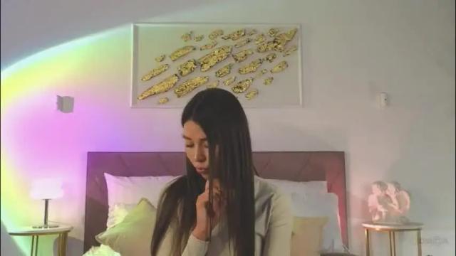 Image 2 of violetta_finch Stream on Chaturbate on 1 month ago