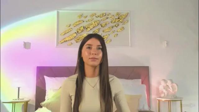 Image 4 of violetta_finch Stream on Chaturbate on 1 month ago