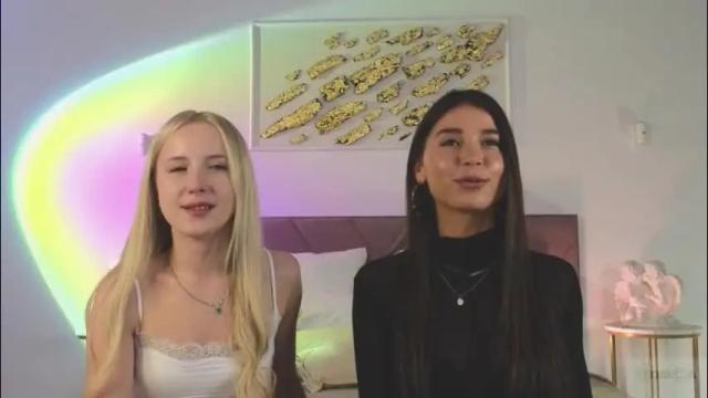 Image 11 of violetta_finch Stream on Chaturbate on 1 month ago