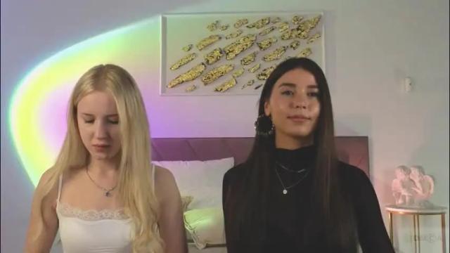 Image 12 of violetta_finch Stream on Chaturbate on 1 month ago