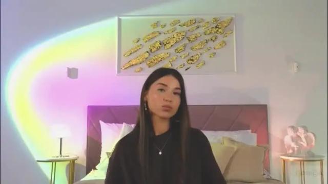 Image 11 of violetta_finch Stream on Chaturbate on 1 month ago