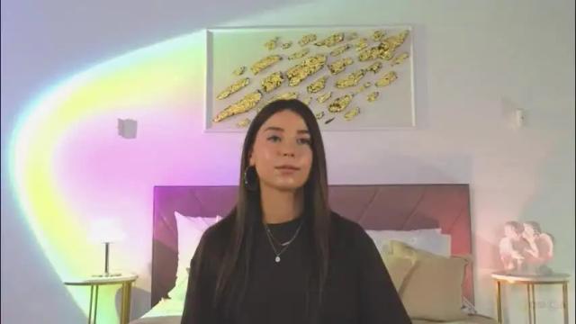 Image 12 of violetta_finch Stream on Chaturbate on 1 month ago