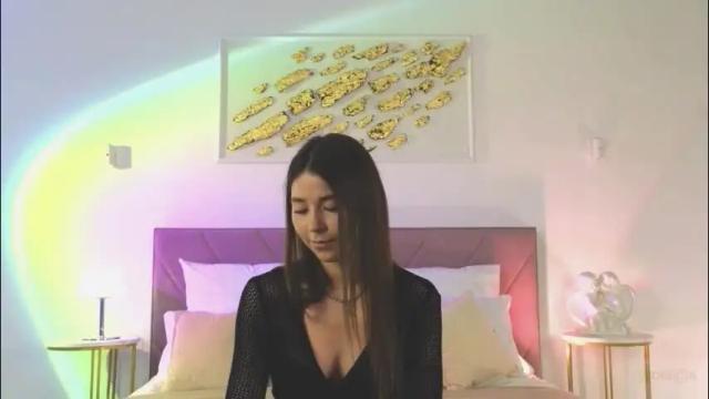 Image 2 of violetta_finch Stream on Chaturbate on 8 days ago