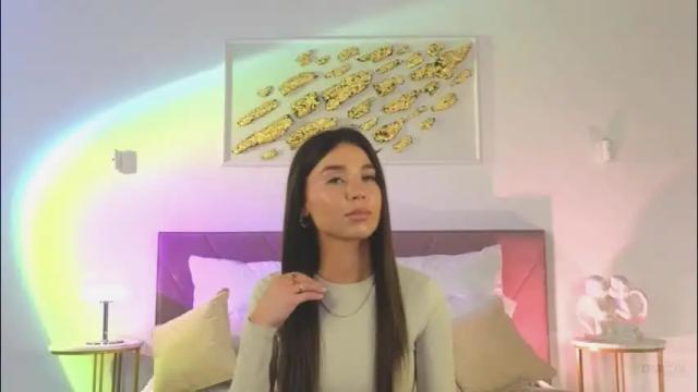 Image 8 of violetta_finch Stream on Chaturbate on 23 hours ago