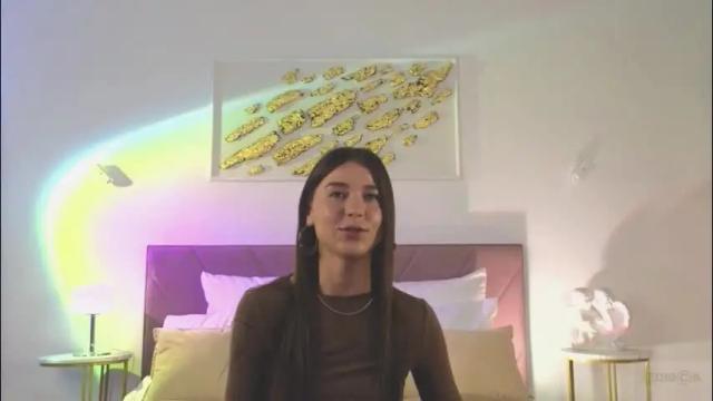 Image 2 of violetta_finch Stream on Chaturbate on 1 month ago