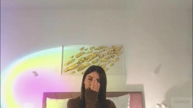 Image 2 of violetta_finch Stream on Chaturbate on 1 month ago