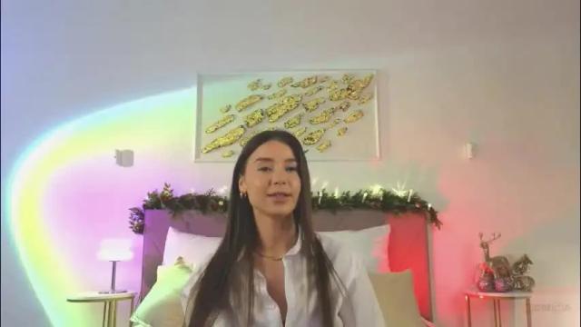 Image 8 of violetta_finch Stream on Chaturbate on 23 days ago
