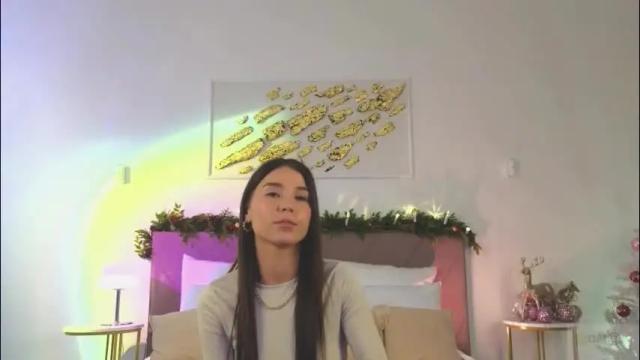 Image 8 of violetta_finch Stream on Chaturbate on 10 days ago