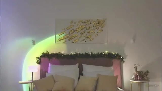 Image 3 of violetta_finch Stream on Chaturbate on 5 days ago