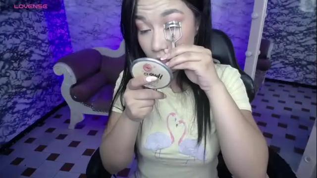 Image 12 of violetta_jhonson_v Stream on Chaturbate on 1 month ago