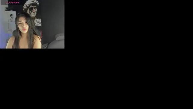 Image 4 of violetta_jhonson_v Stream on Chaturbate on 1 month ago