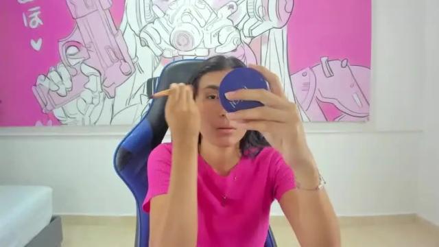Image 2 of violetta_mendoza_ Stream on Chaturbate on 13 months ago