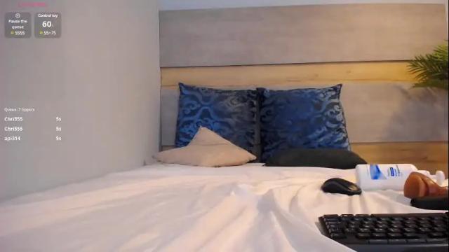 Image 11 of violetta_rainbow Stream on Chaturbate on 1 month ago