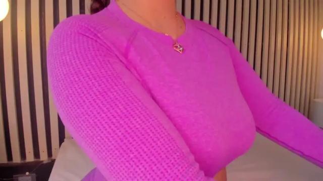 Image 6 of violetta_swift Stream on Chaturbate on 18 months ago