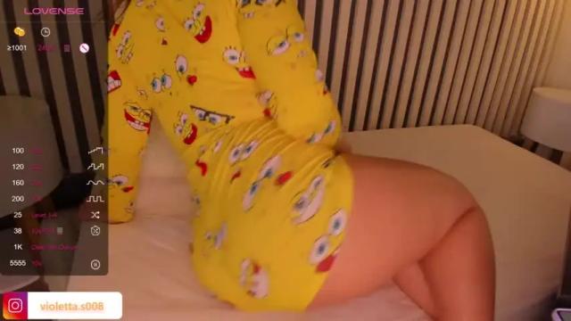 Image 2 of violetta_swift Stream on Chaturbate on 18 months ago