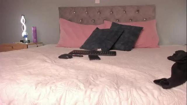 Image 3 of violetta_swift_ Stream on Chaturbate on 17 days ago