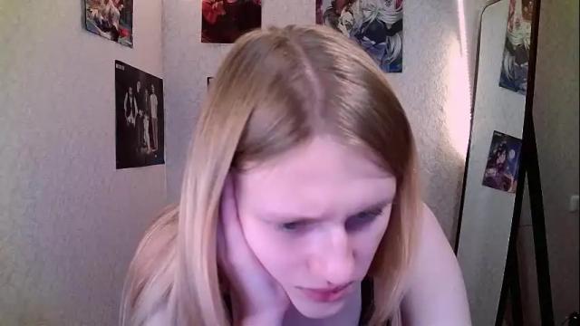 Image 10 of violetta_xbaby Stream on Chaturbate on 18 months ago