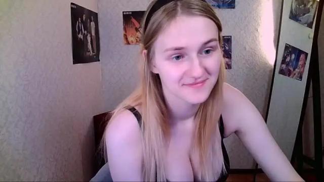 Image 6 of violetta_xbaby Stream on Chaturbate on 17 months ago