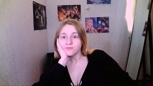 Image 8 of violetta_xbaby Stream on Chaturbate on 20 months ago