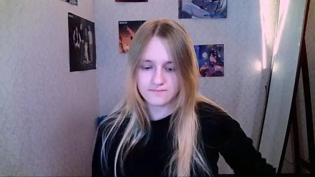 Image 9 of violetta_xbaby Stream on Chaturbate on 17 months ago