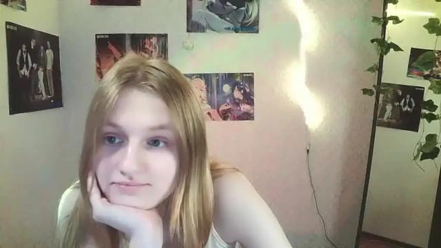 Image 9 of violetta_xbaby Stream on Chaturbate on 11 months ago