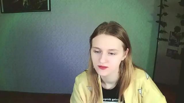 Image 3 of violetta_xbaby Stream on Chaturbate on 11 months ago