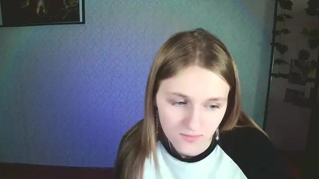 Image 2 of violetta_xbaby Stream on Chaturbate on 11 months ago