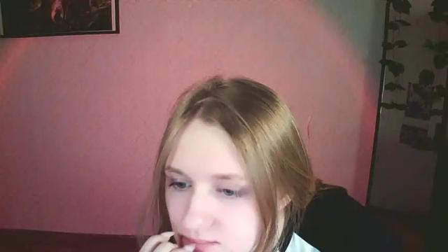 Image 3 of violetta_xbaby Stream on Chaturbate on 11 months ago