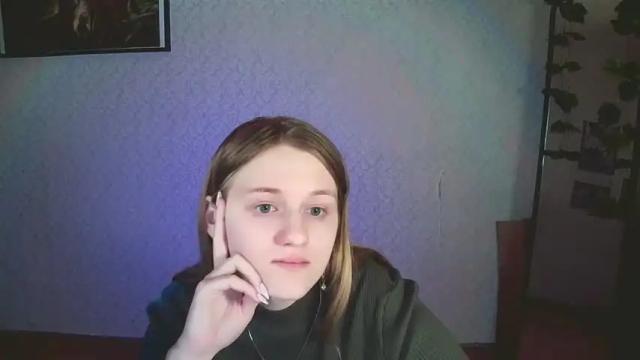 Image 10 of violetta_xbaby Stream on Chaturbate on 11 months ago