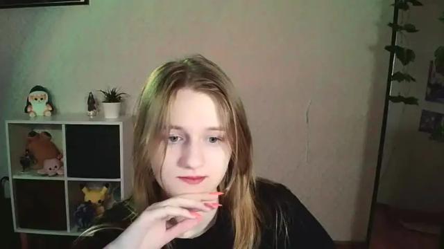 Image 2 of violetta_xbaby Stream on Chaturbate on 11 months ago