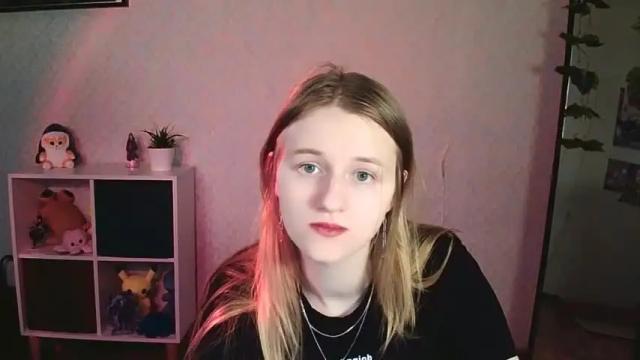 Image 6 of violetta_xbaby Stream on Chaturbate on 11 months ago