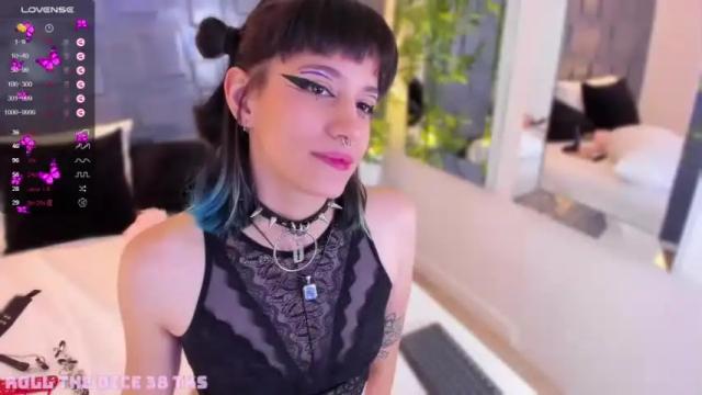 Thumbnail 3, violettacolins's Stream at Chaturbate, 19 months ago